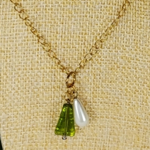 Vintage Pearl & Green Charm Gold Necklace Gender Neutral Unisex Y2K 00s 2000s - Picture 1 of 14